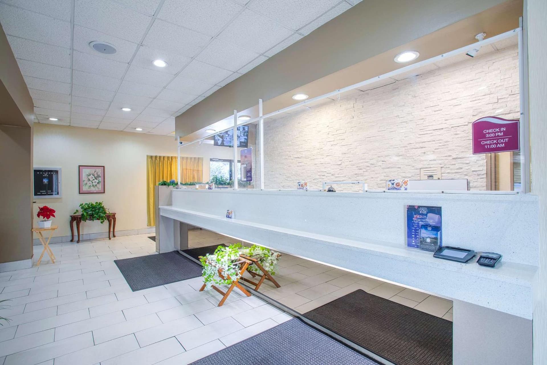 Americas Best Value Inn Winston-Salem gallery photo in Winston-Salem, NC — image 32