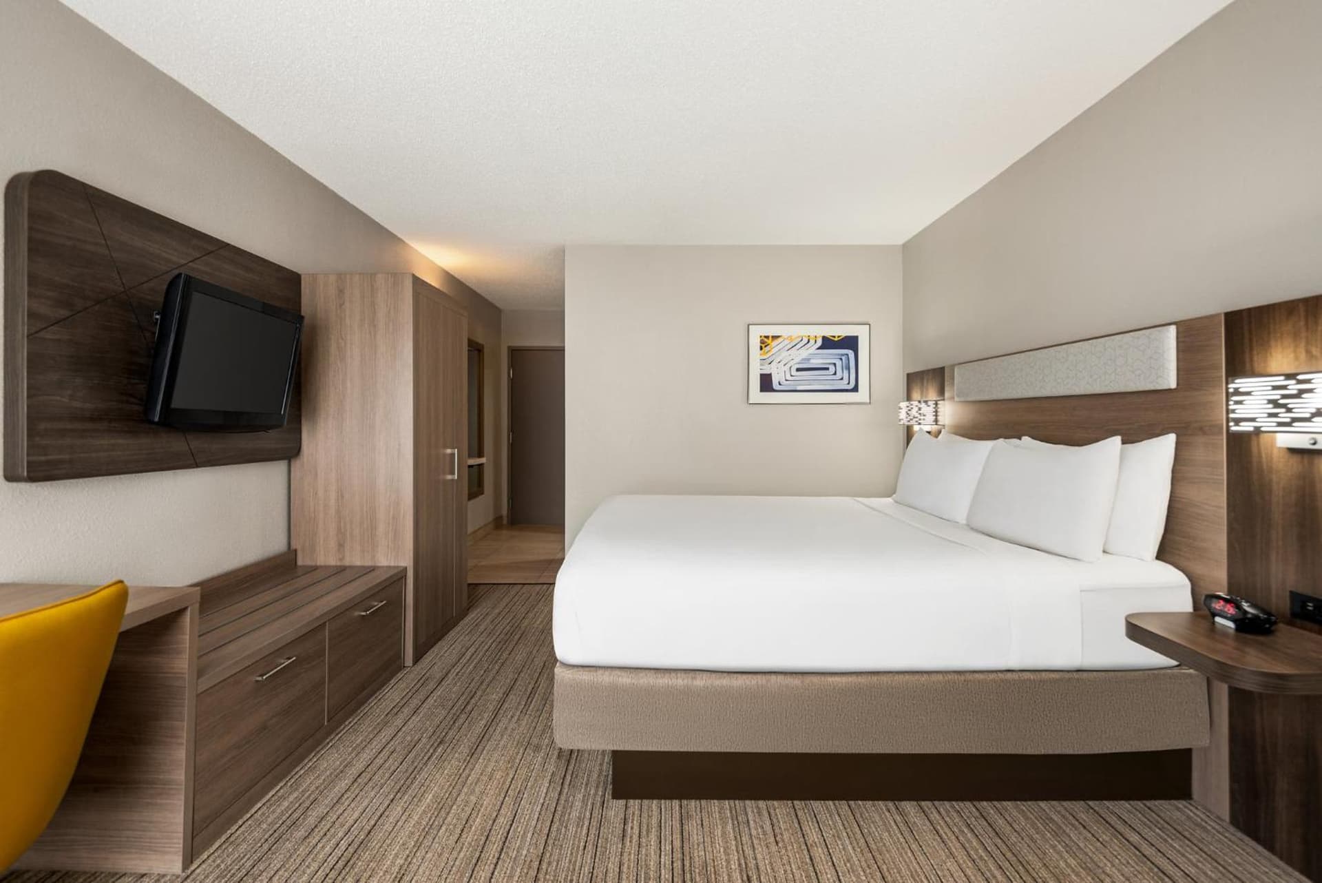 Holiday Inn Express Hotel & Suites Fredericksburg by IHG gallery photo in Fredericksburg, VA — image 59
