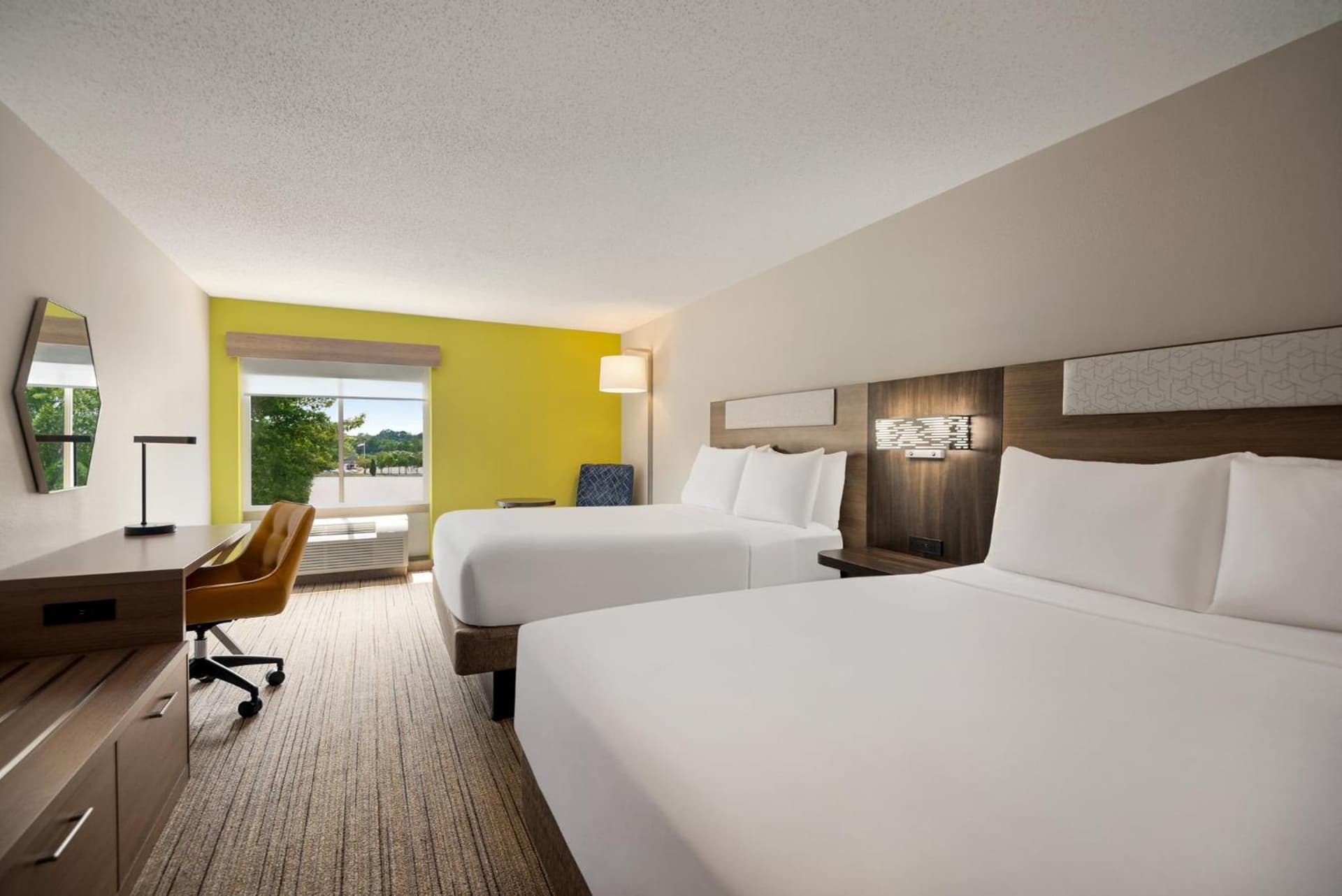 Holiday Inn Express Hotel & Suites Fredericksburg by IHG gallery photo in Fredericksburg, VA — image 62