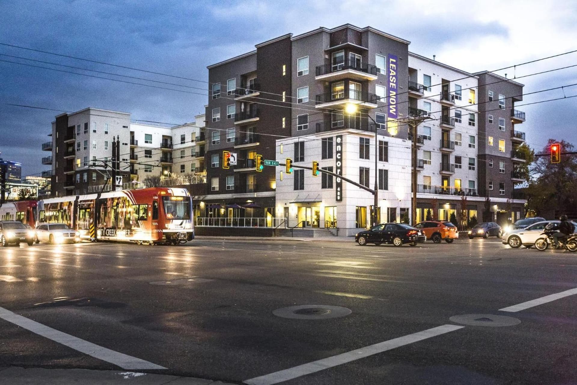 Lux Apt. Top Floor New KingBed, Free Prkg Gym Pool featured exterior or lobby in Salt Lake City, UT — similar hotel