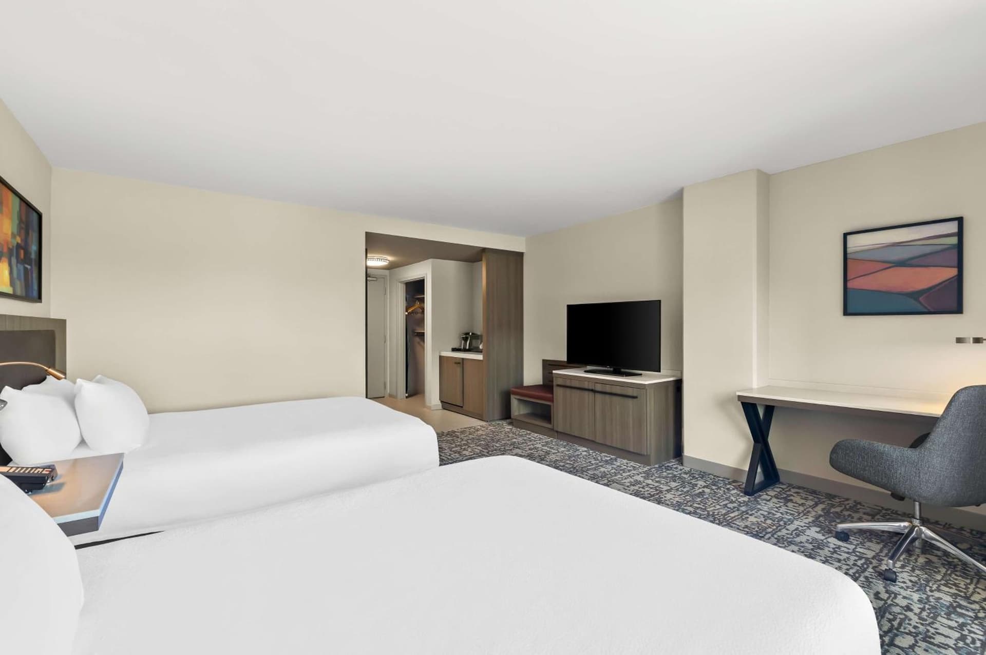 Hilton Garden Inn San Mateo gallery photo in San Mateo, CA — image 4