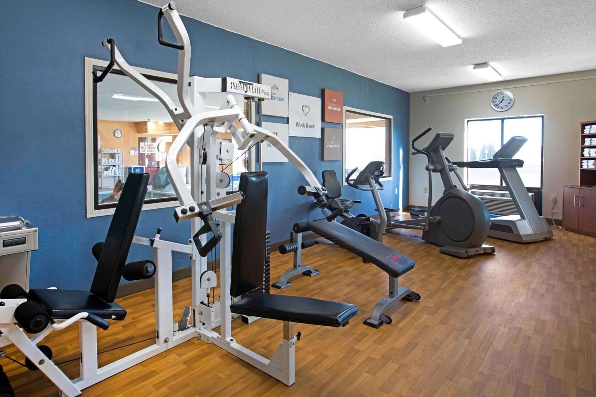Comfort Suites Fort Wayne North gallery photo in Fort Wayne, IN — image 24