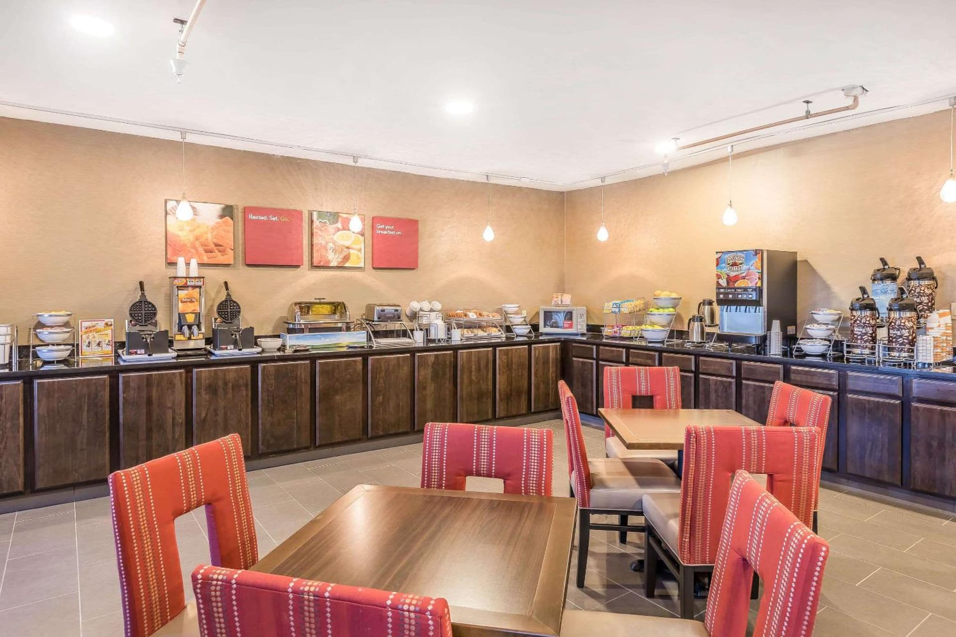 Comfort Suites Fort Wayne North gallery photo in Fort Wayne, IN — image 16