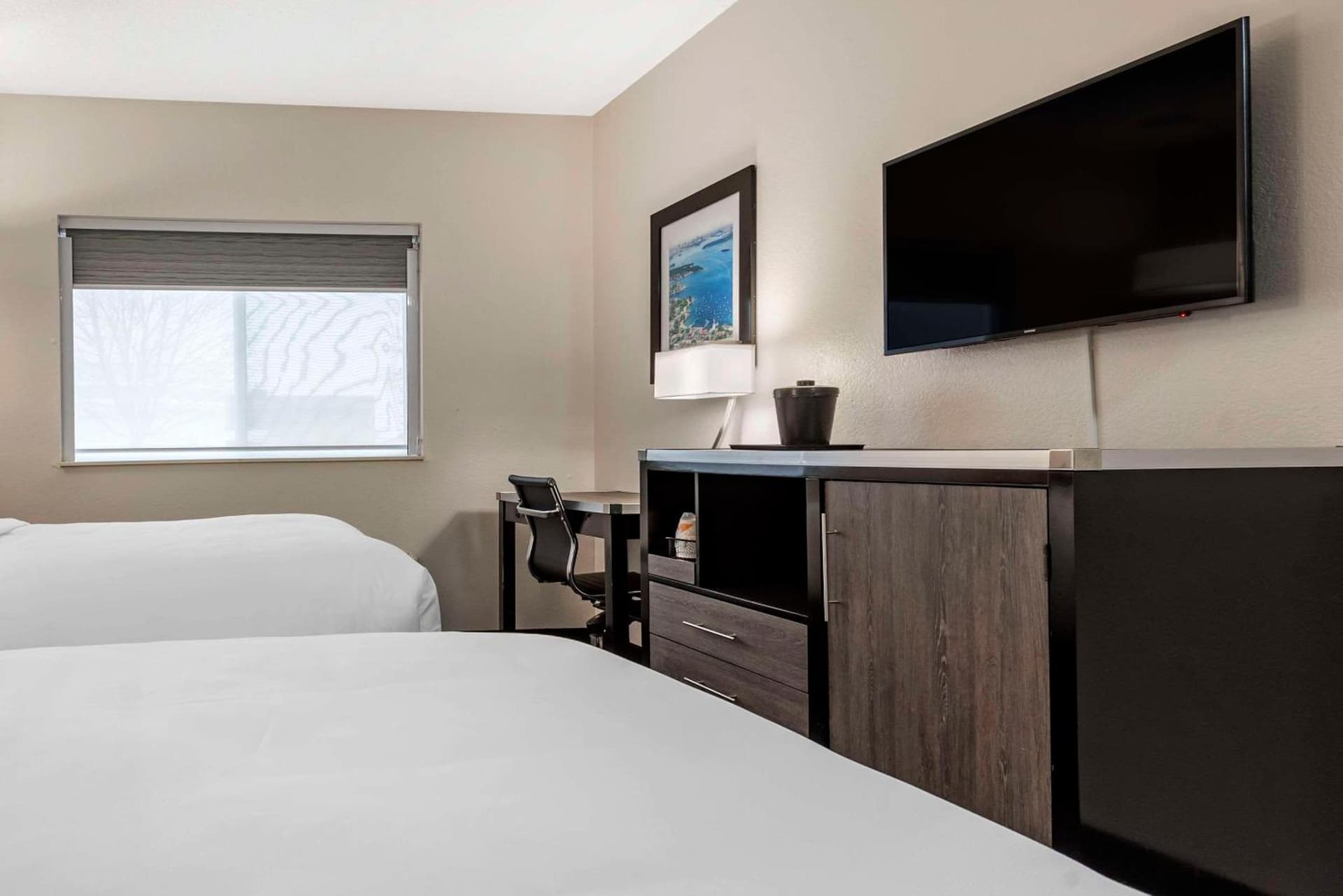 Comfort Inn & Suites Liverpool - Syracuse gallery photo in Liverpool, NY — image 34