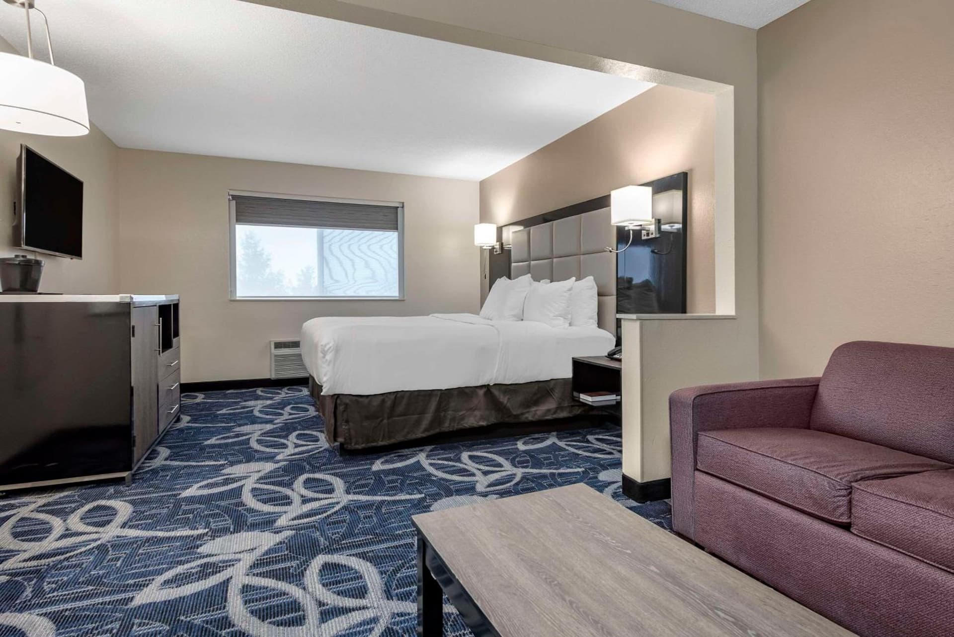 Comfort Inn & Suites Liverpool - Syracuse gallery photo in Liverpool, NY — image 22