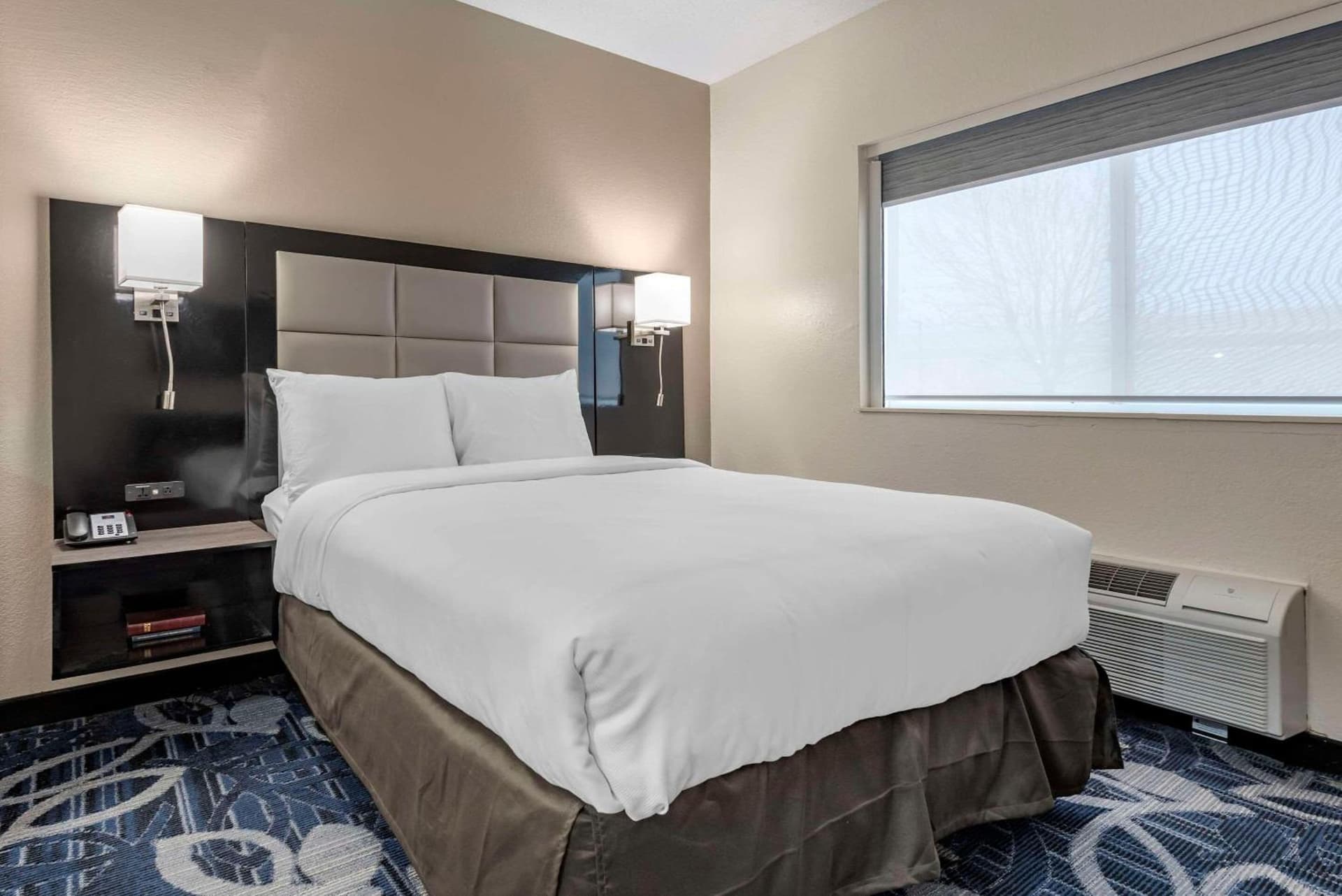Comfort Inn & Suites Liverpool - Syracuse gallery photo in Liverpool, NY — image 9