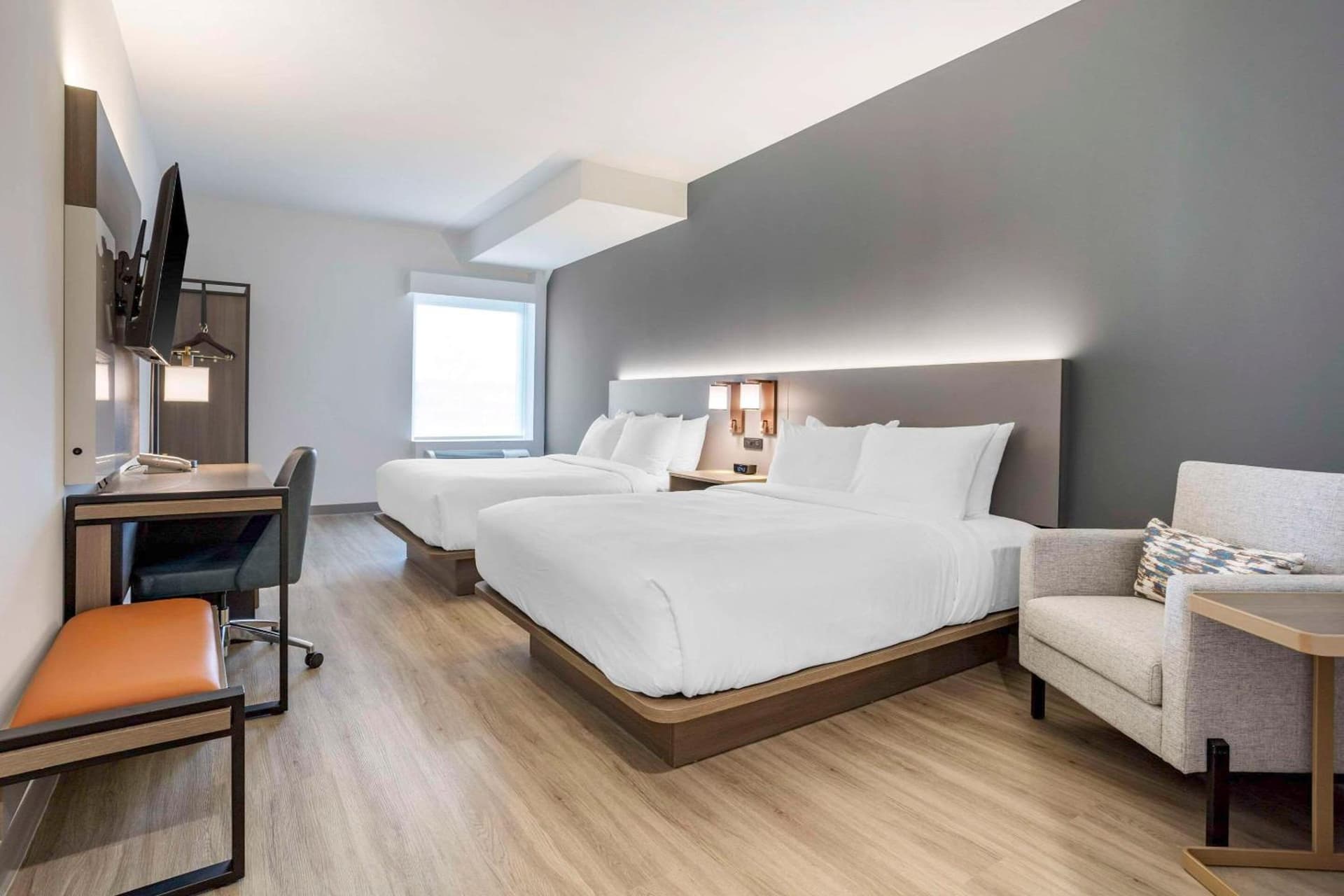 Comfort Inn & Suites Newark Liberty International Airport gallery photo in Newark, NJ — image 104