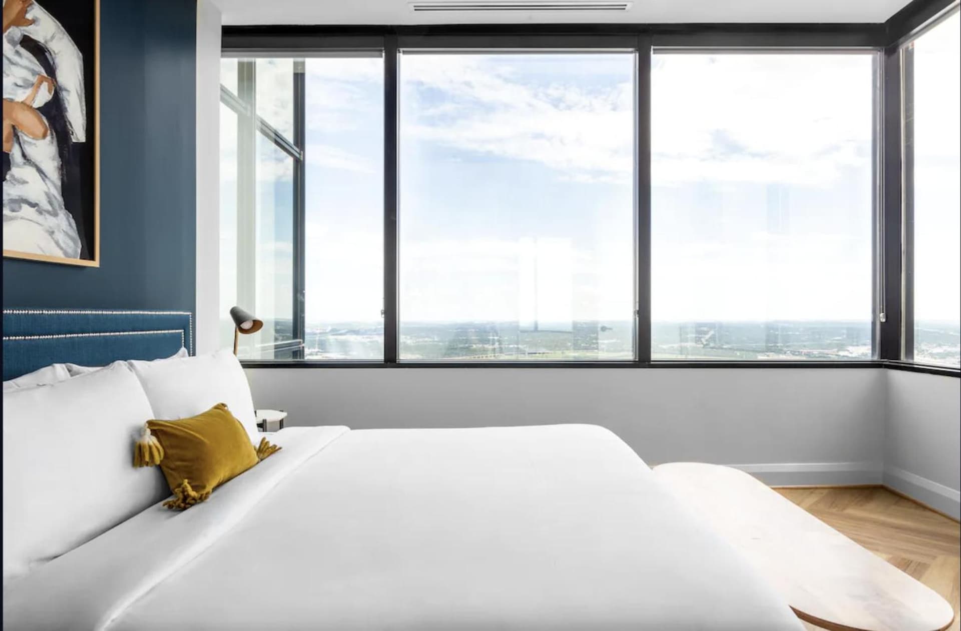 Mint House Dallas Downtown By Kasa gallery photo in Dallas, TX — image 32