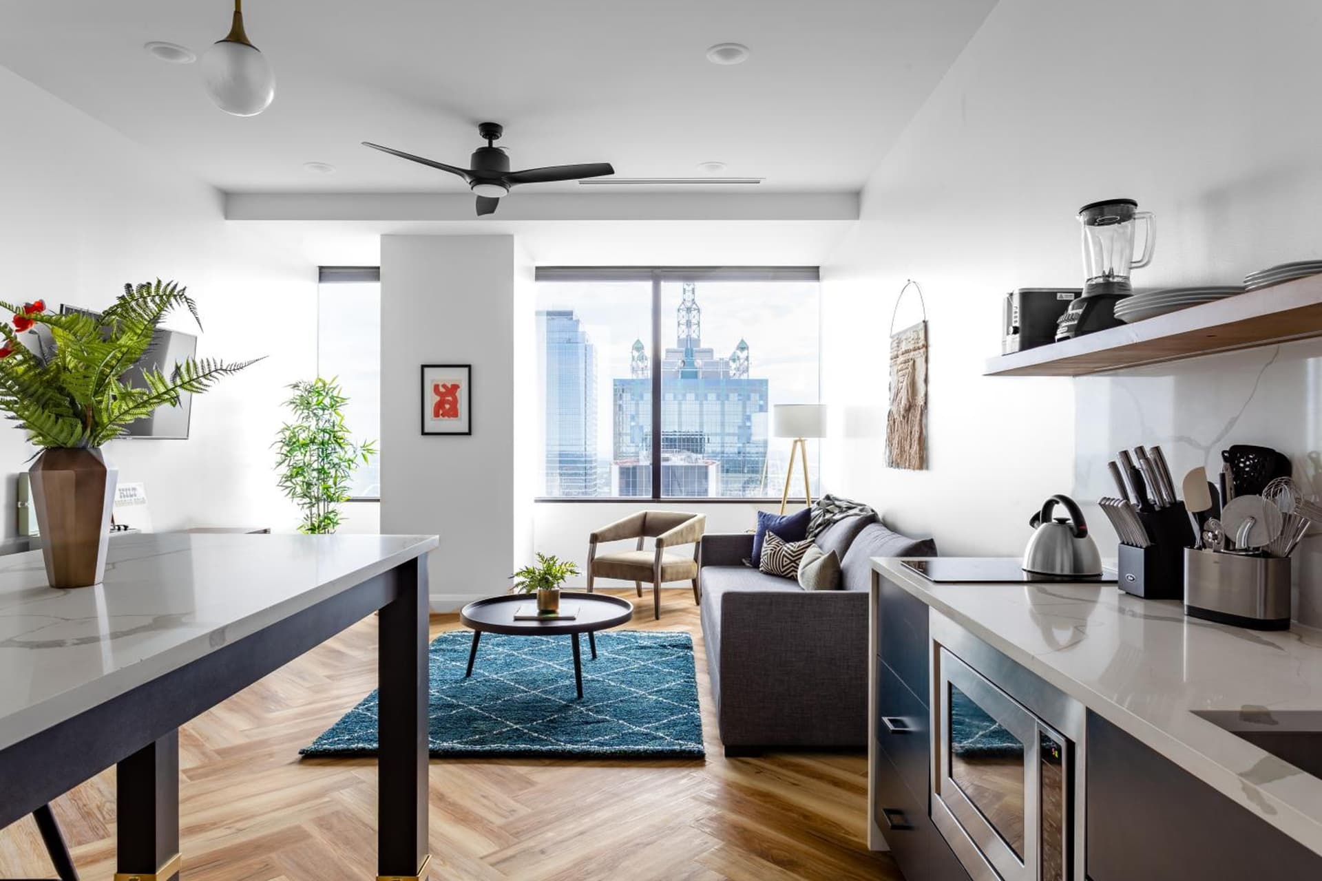 Mint House Dallas Downtown By Kasa gallery photo in Dallas, TX — image 5