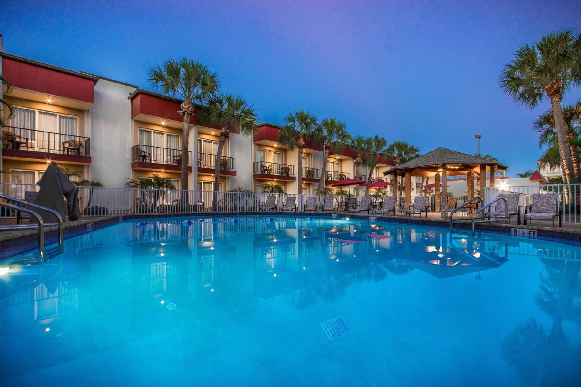 La Quinta by Wyndham Clearwater Central interior in Clearwater, FL — gallery photo 2