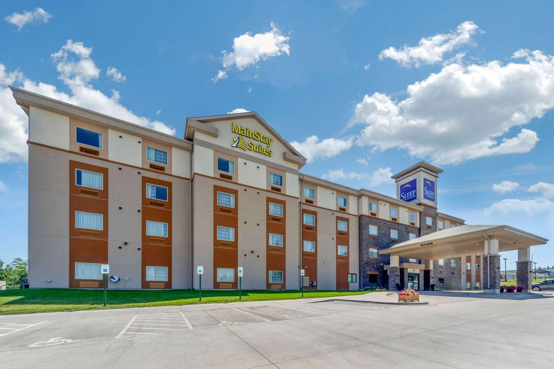 Sleep Inn & Suites Lincoln University Area gallery photo in Lincoln, NE — image 6