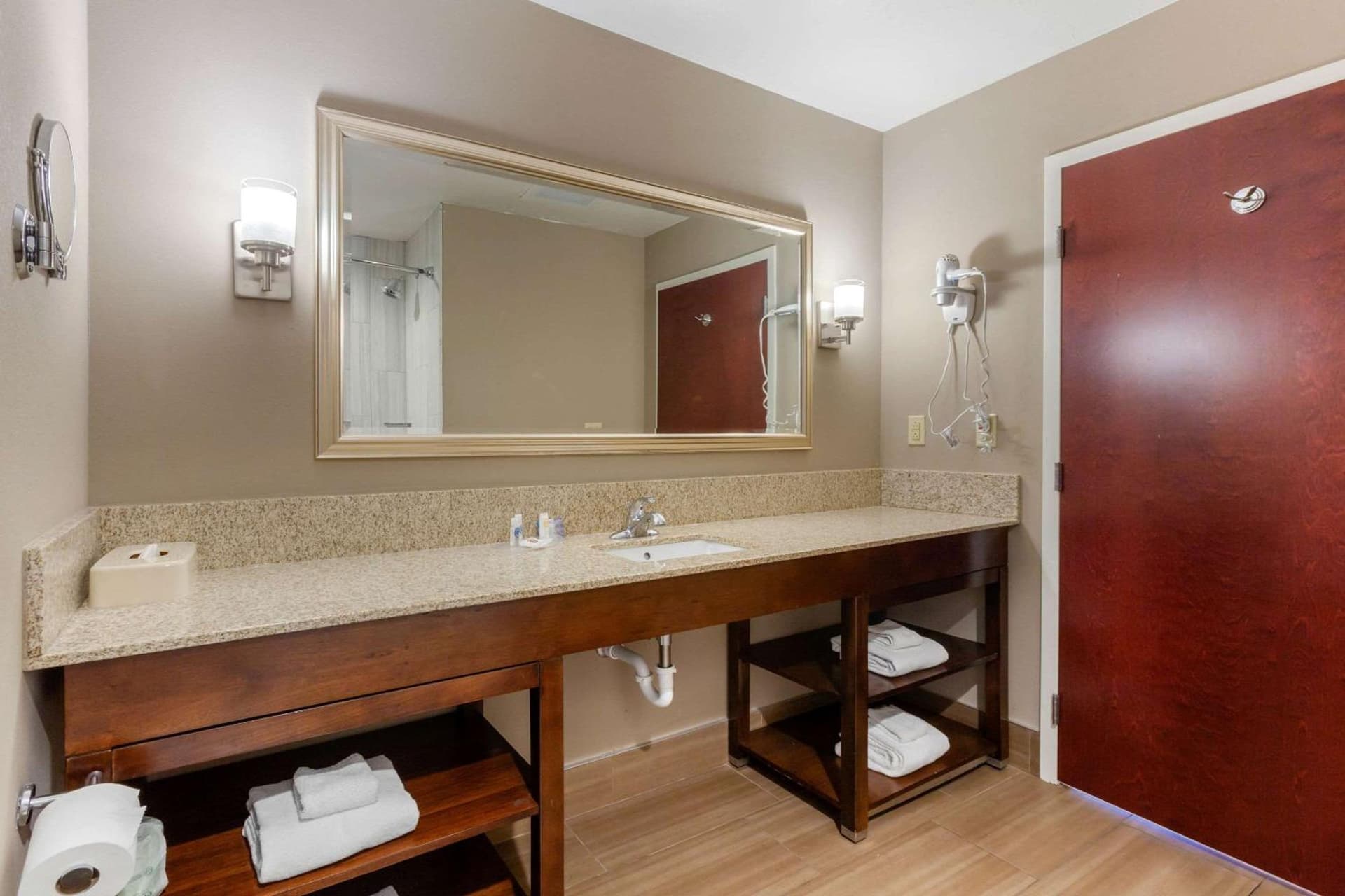 Comfort Suites of Las Cruces I-25 North gallery photo in Las Cruces, NM — image 18