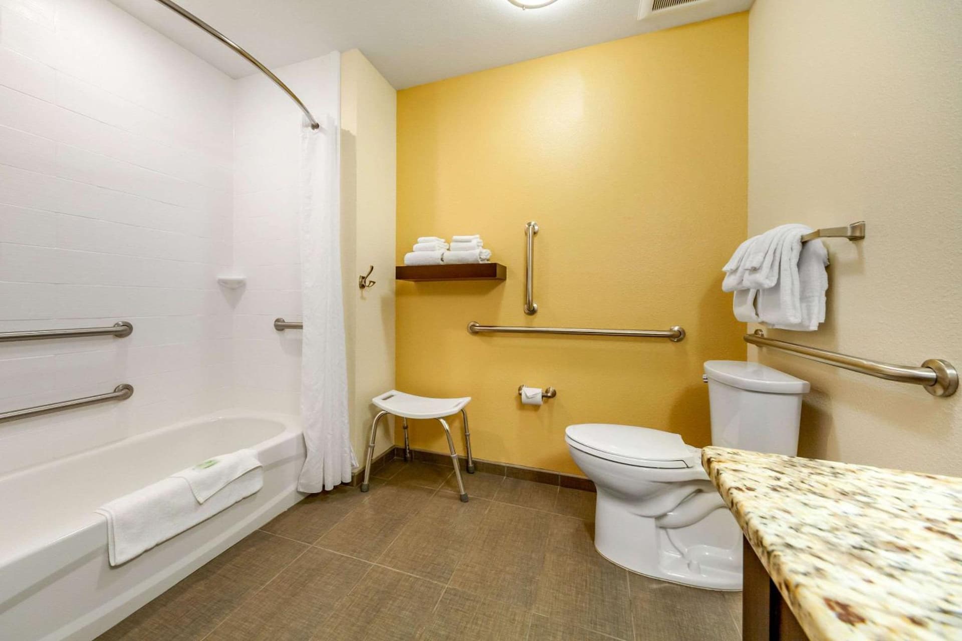 Sleep Inn & Suites Lincoln University Area gallery photo in Lincoln, NE — image 44