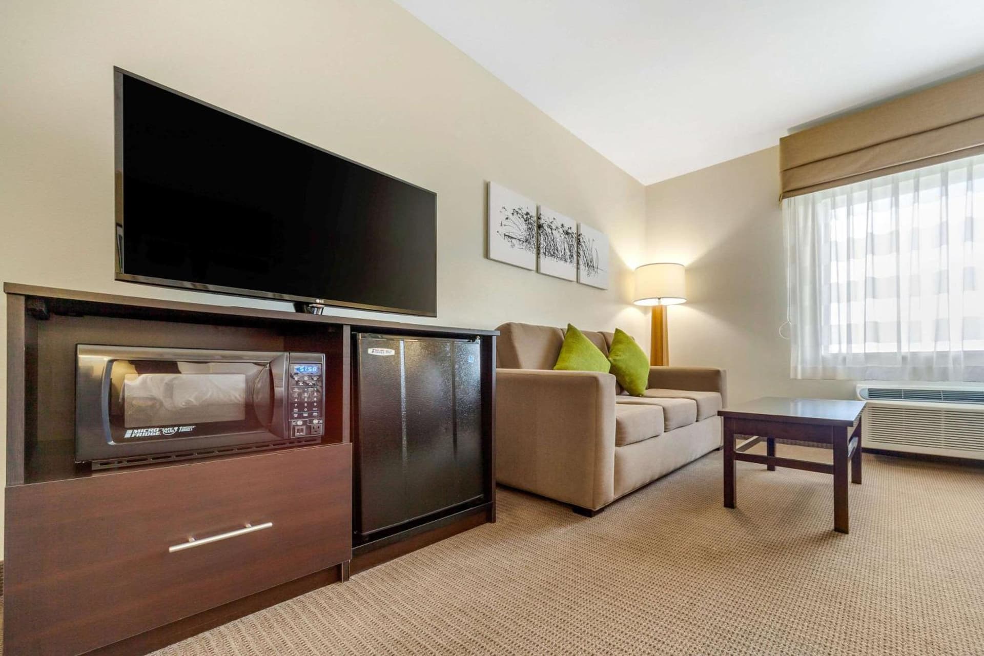 Sleep Inn & Suites Lincoln University Area gallery photo in Lincoln, NE — image 29
