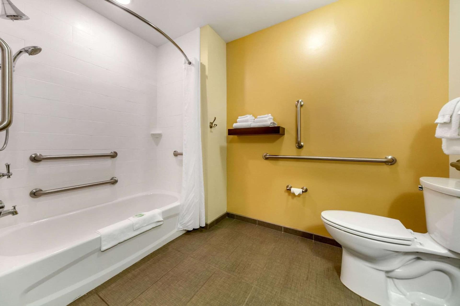 Sleep Inn & Suites Lincoln University Area gallery photo in Lincoln, NE — image 43