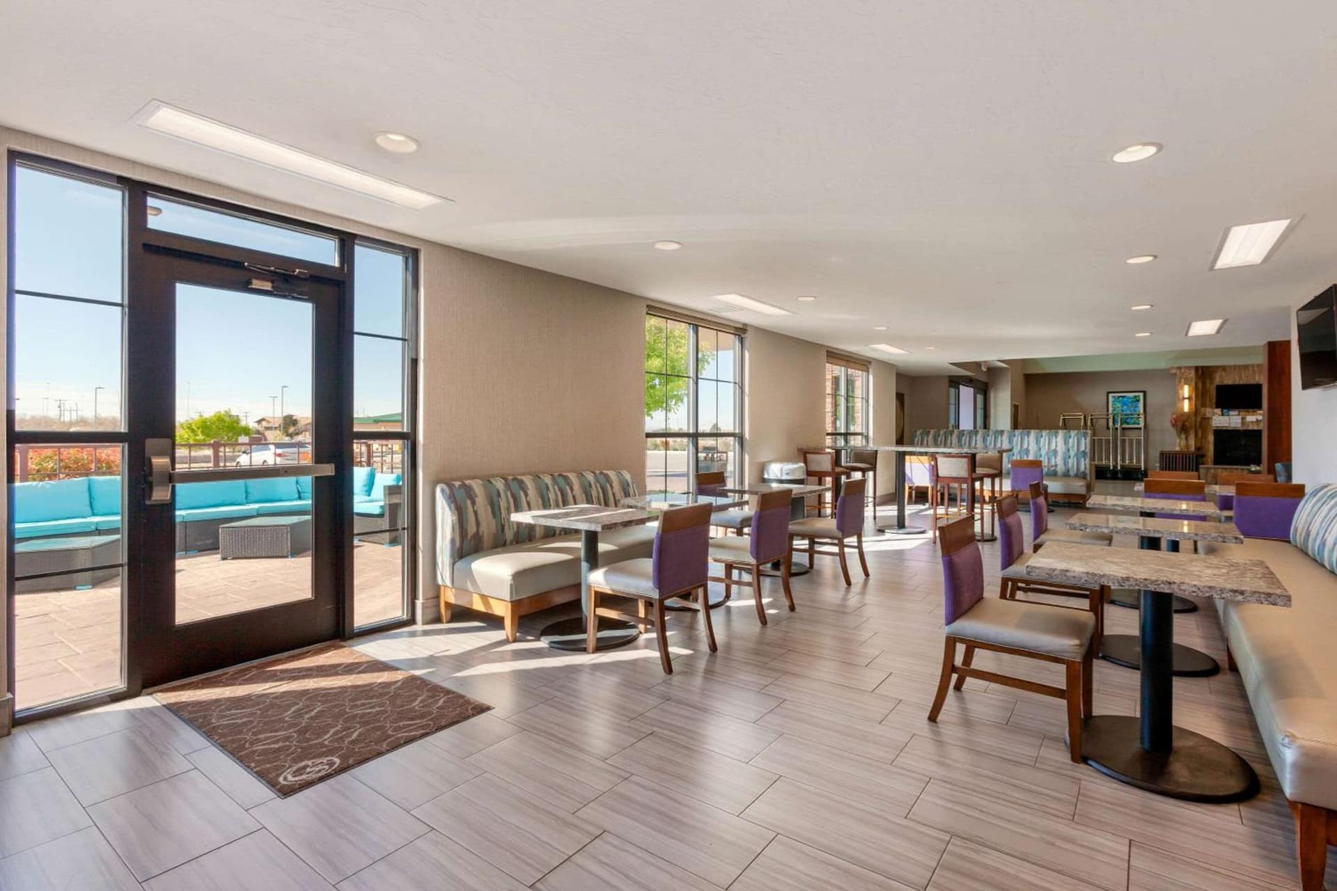 Comfort Suites of Las Cruces I-25 North gallery photo in Las Cruces, NM — image 61