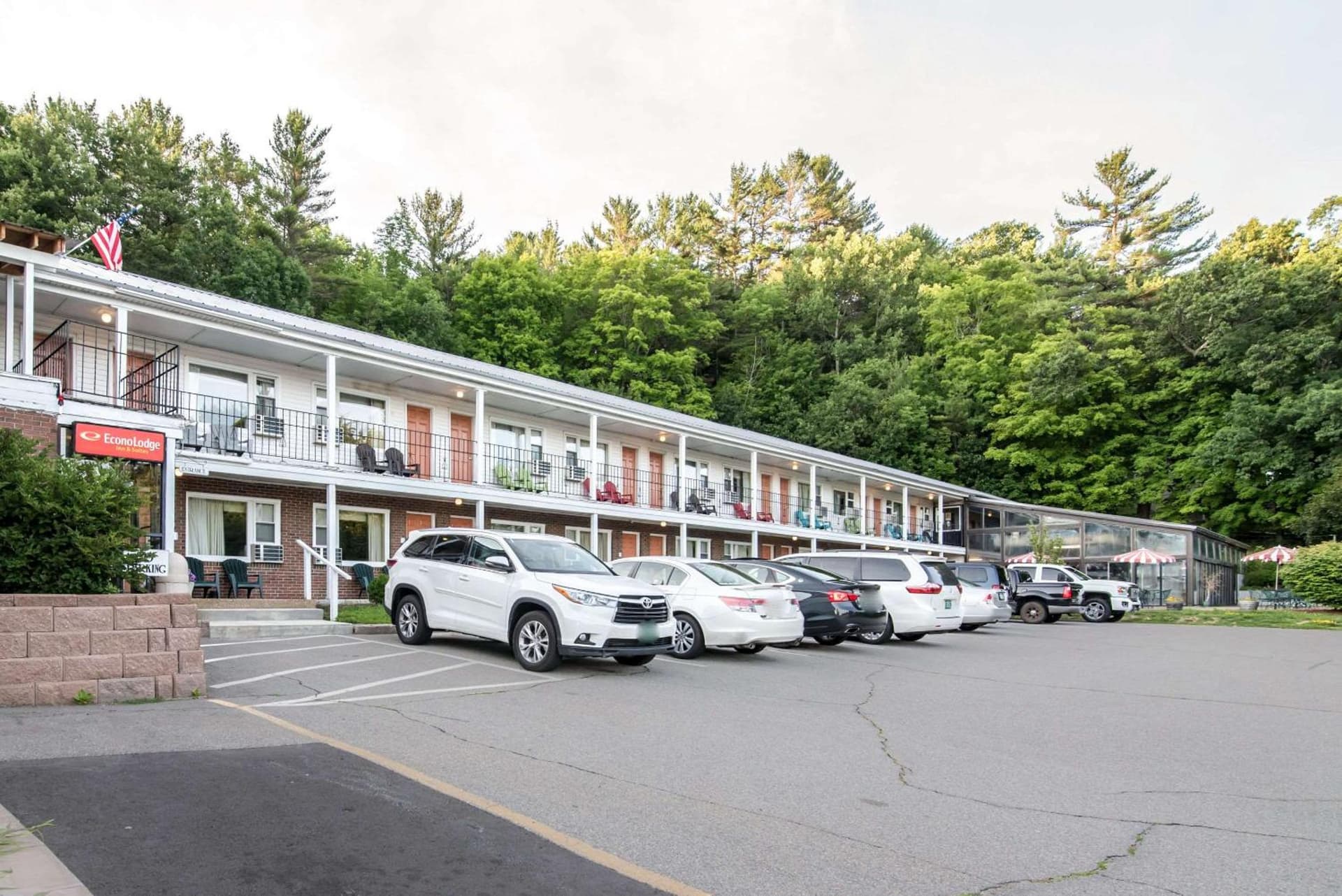 TiltonLodge Inn & Suites featured exterior or lobby in Tilton — similar hotel