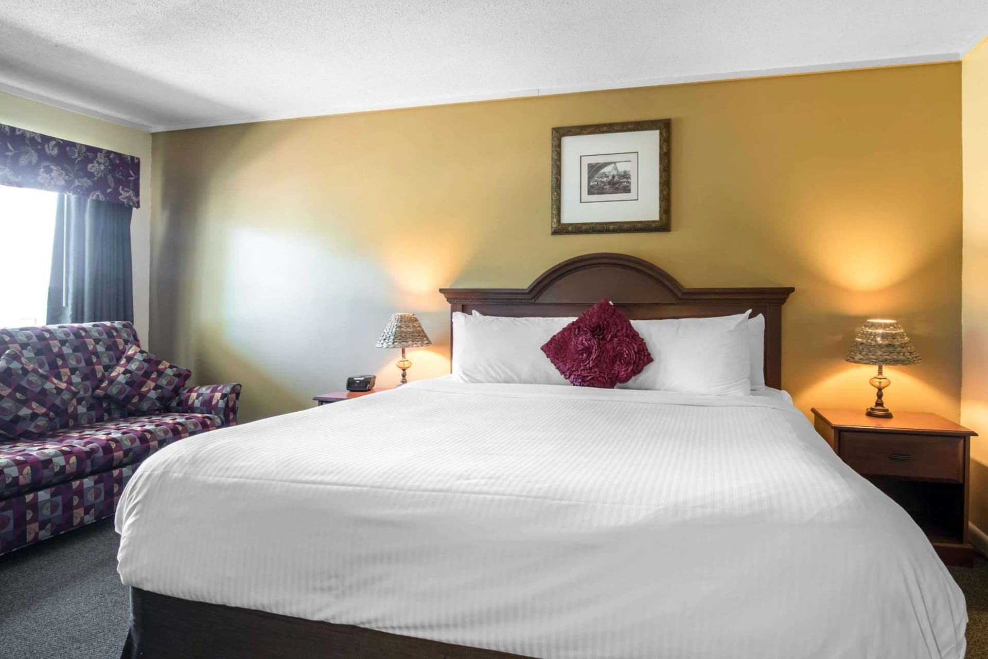 TiltonLodge Inn & Suites property views in Tilton — gallery photo 3