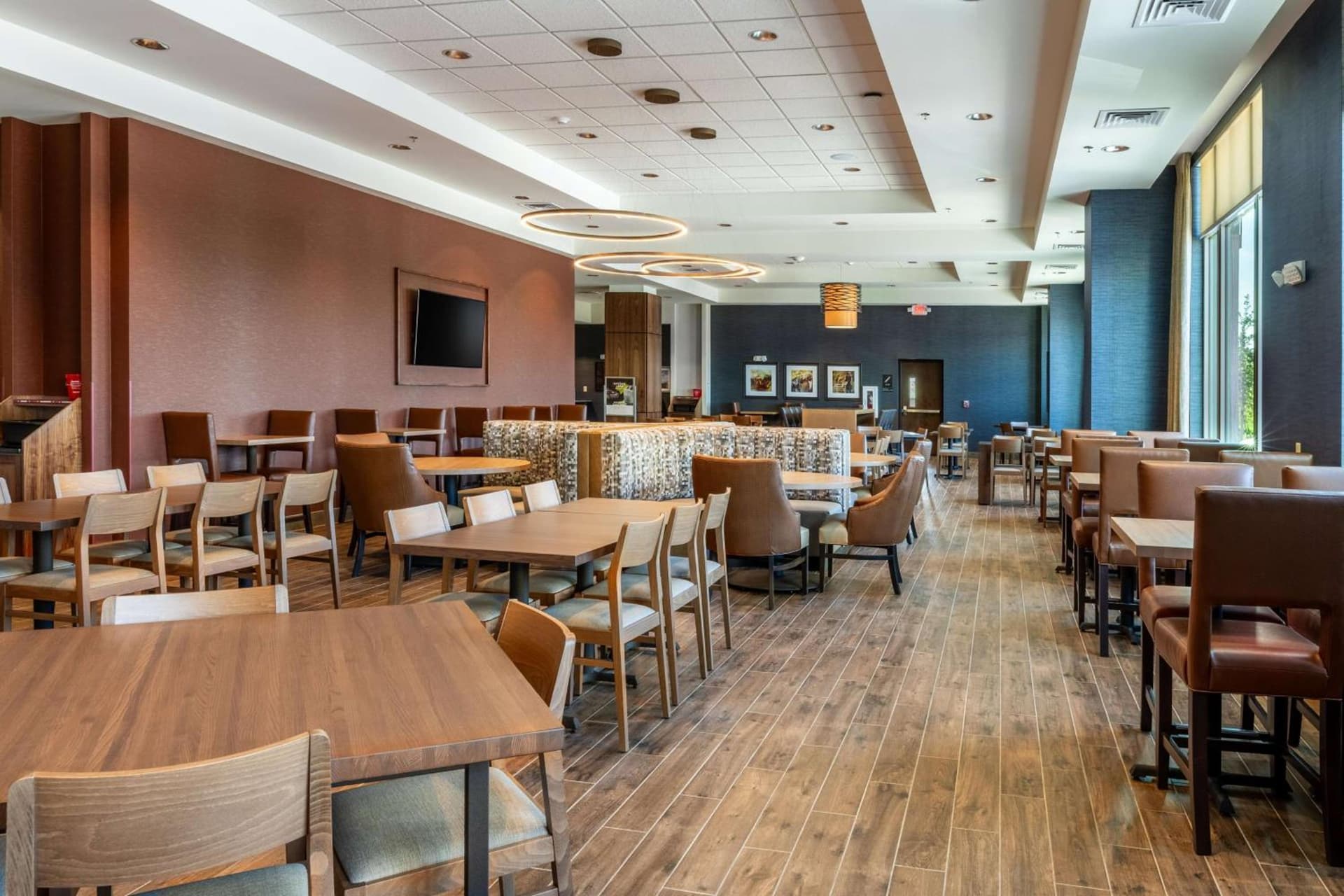 Drury Plaza Hotel Dallas Arlington gallery photo in Arlington, TX — image 11