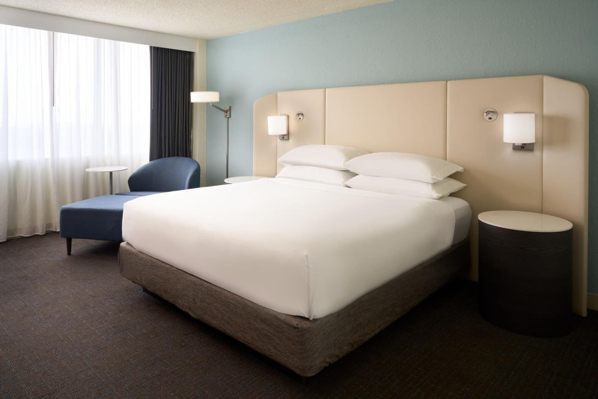 Delta Hotels by Marriott West Palm Beach gallery photo in West Palm Beach, FL — image 23