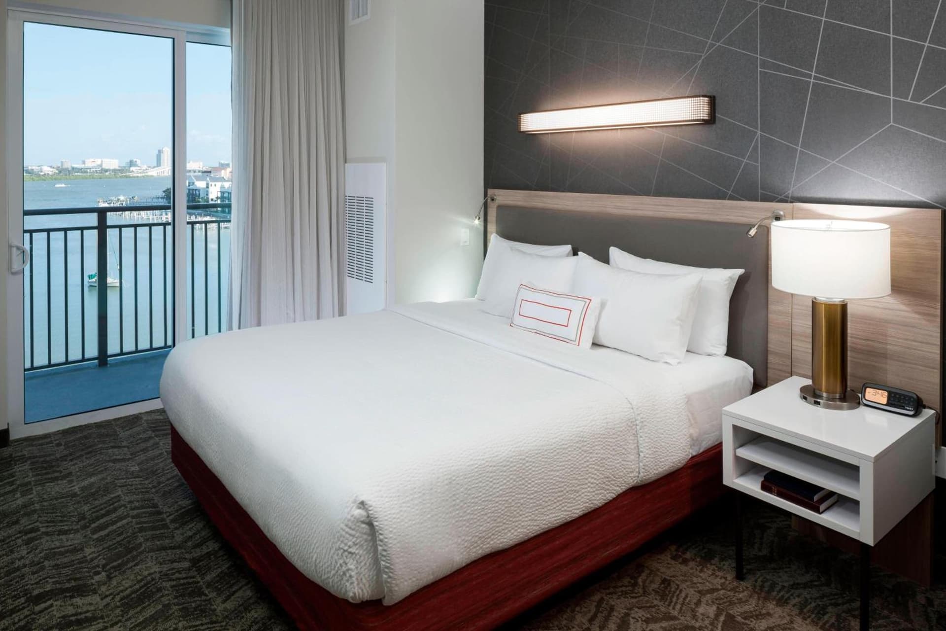 SpringHill Suites by Marriott Clearwater Beach gallery photo in Clearwater Beach, FL — image 19