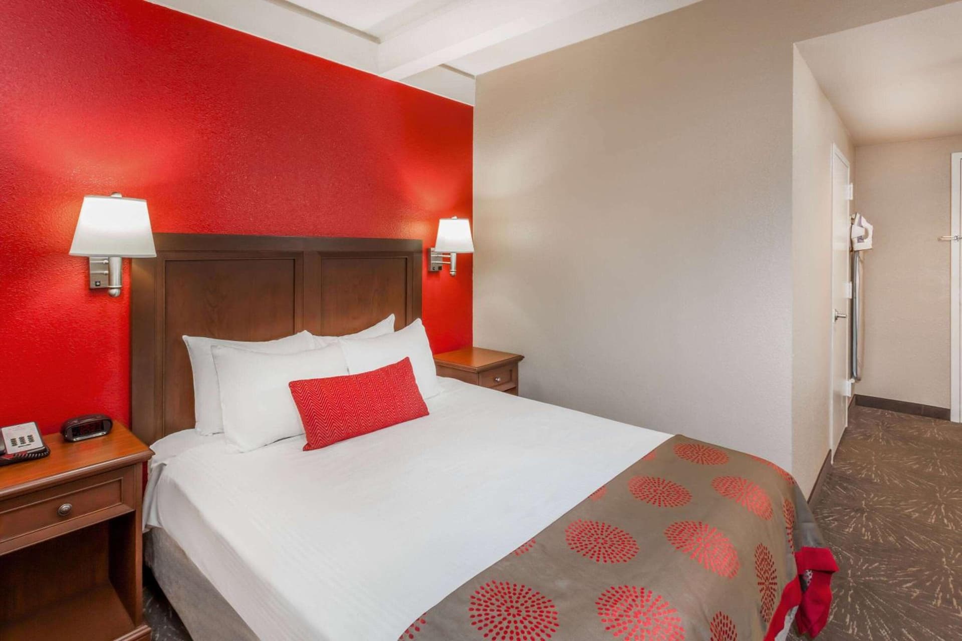 Ramada by Wyndham Hammond Hotel & Conference Center gallery photo in Hammond, IN — image 8