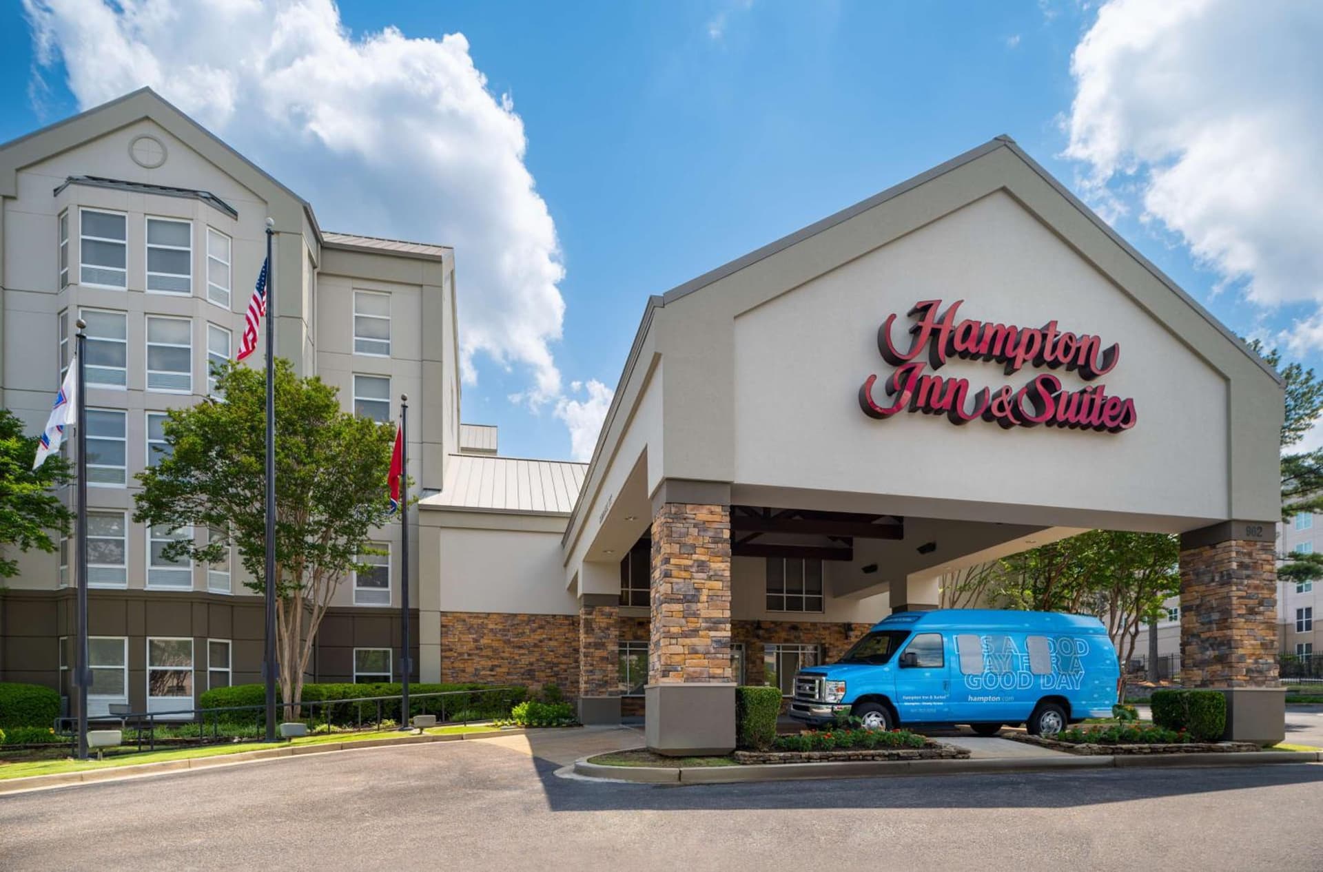 Hampton Inn & Suites Memphis East Germantown Area property views in Memphis, TN — gallery photo 3