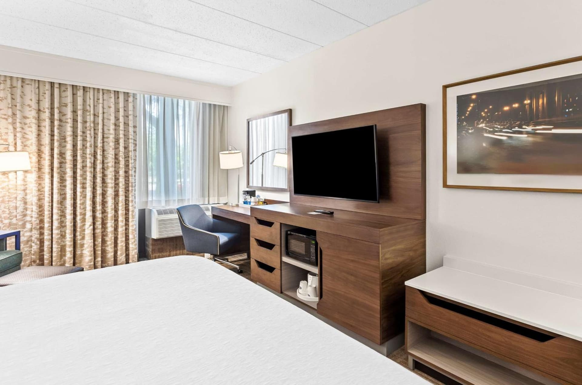 Hampton Inn Chicago-Naperville gallery photo in Naperville, IL — image 35