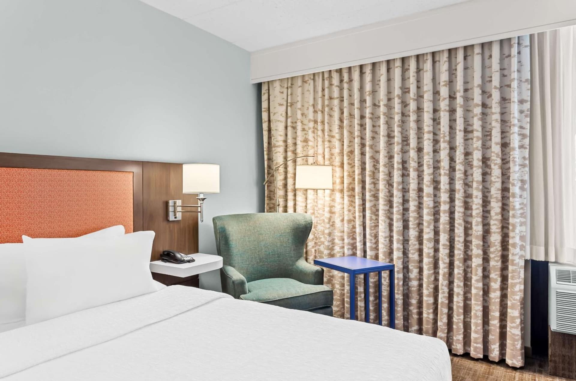 Hampton Inn Chicago-Naperville gallery photo in Naperville, IL — image 40