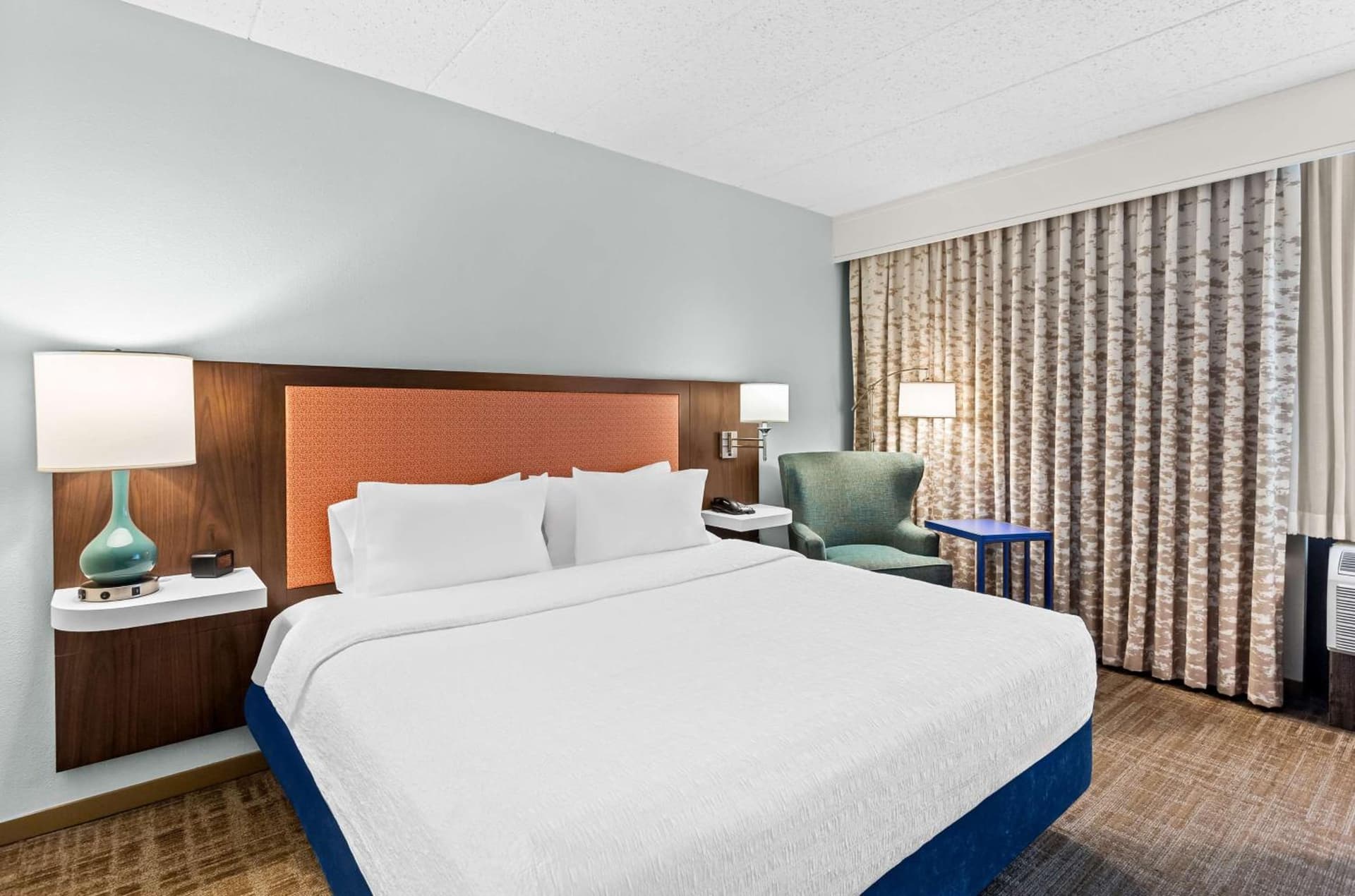 Hampton Inn Chicago-Naperville gallery photo in Naperville, IL — image 14