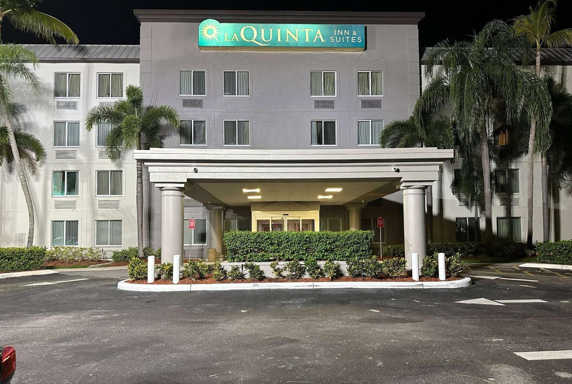 La Quinta Inn & Suites by Wyndham Sawgrass gallery photo in Sunrise, FL — image 8