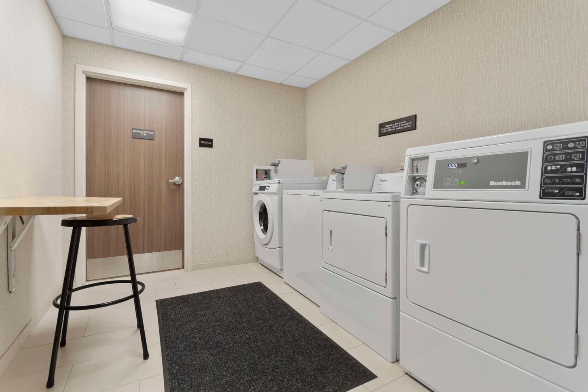 Hampton Inn & Suites by Hilton Columbus Scioto Downs gallery photo in Columbus, OH — image 57