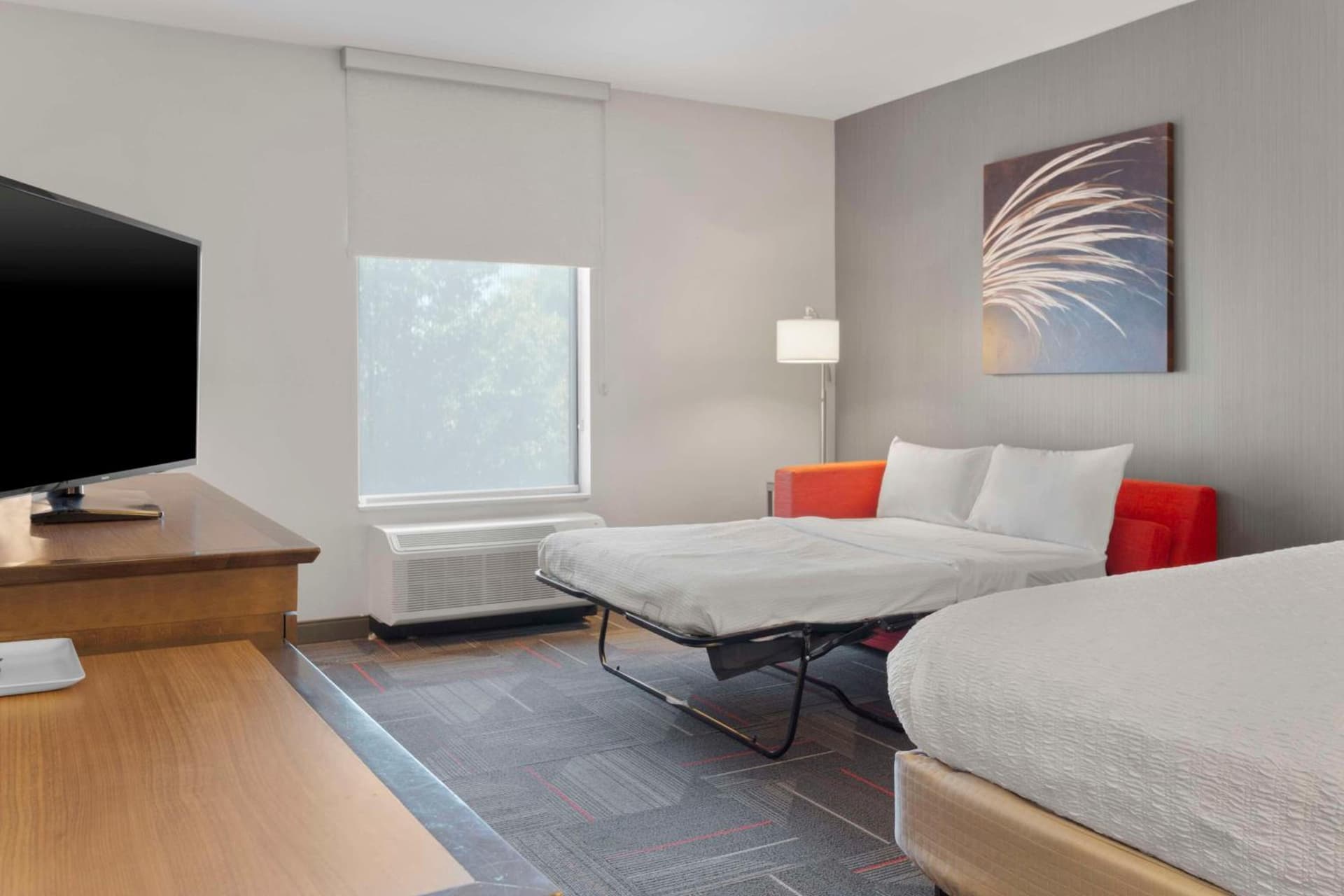 Hampton Inn & Suites by Hilton Columbus Scioto Downs gallery photo in Columbus, OH — image 8