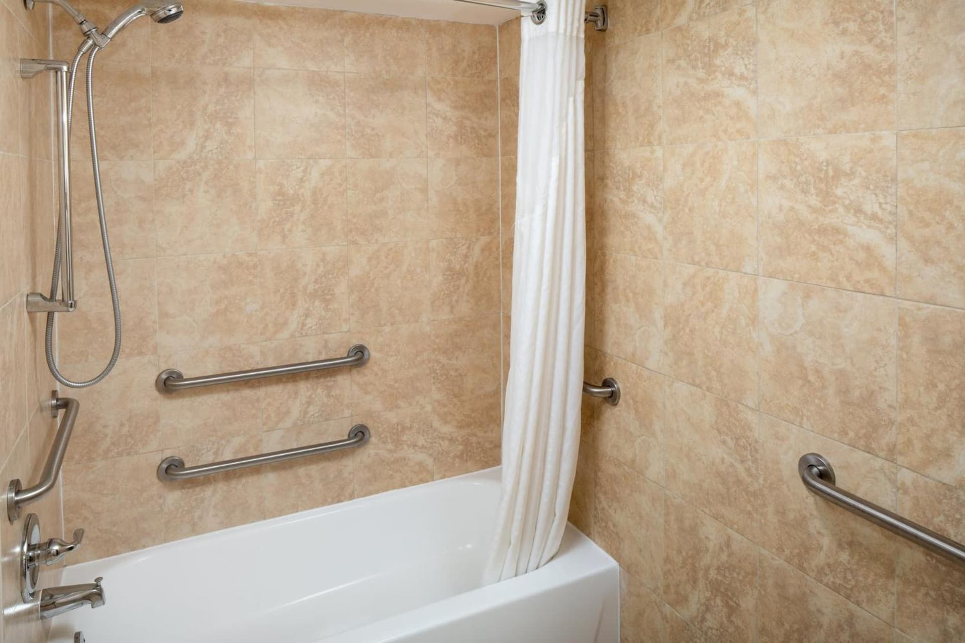 Holiday Inn & Suites Boca Raton - North gallery photo in Boca Raton, FL — image 12