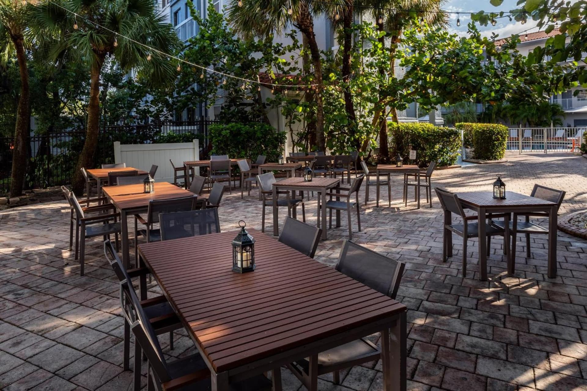 Holiday Inn & Suites Boca Raton - North gallery photo in Boca Raton, FL — image 25