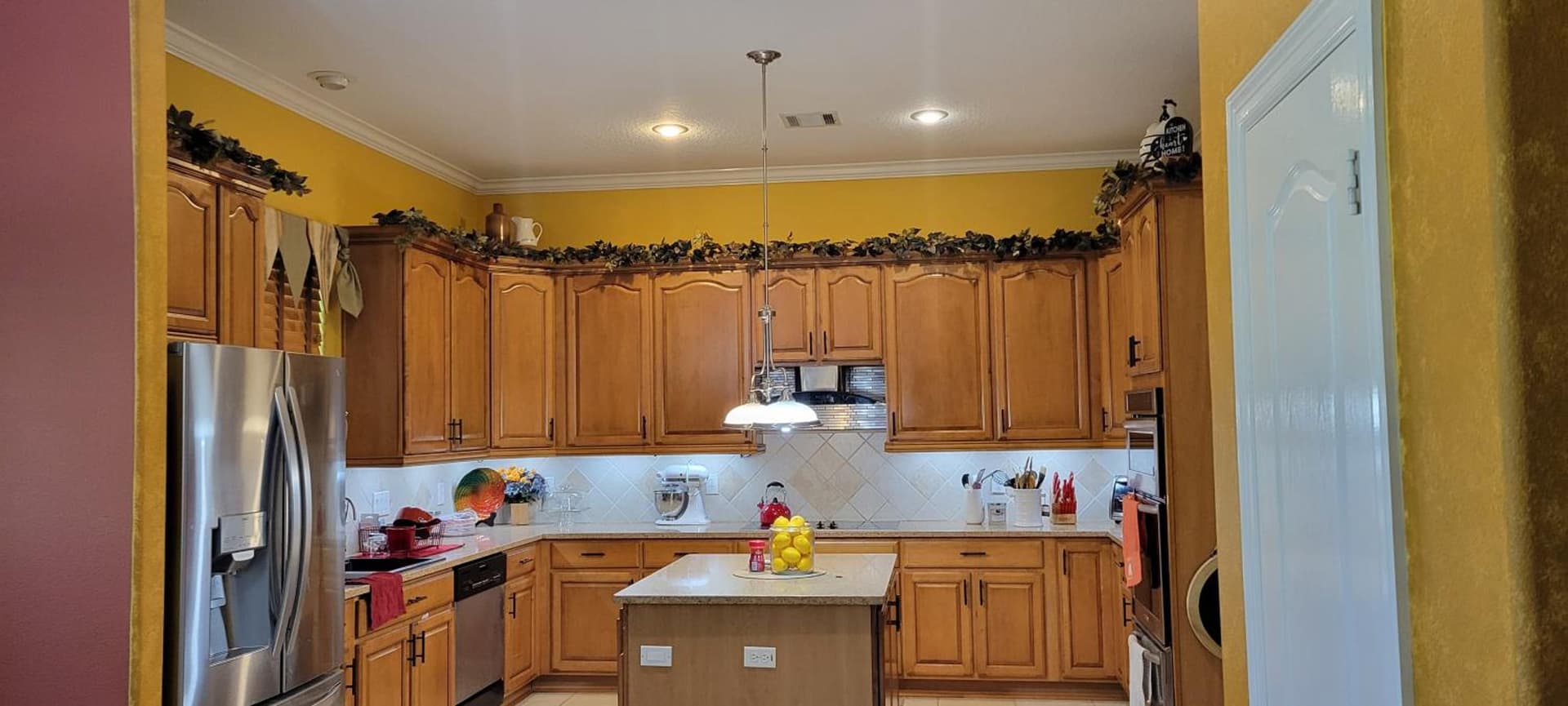 Sunshine Manor property views in Pearland, TX — gallery photo 3