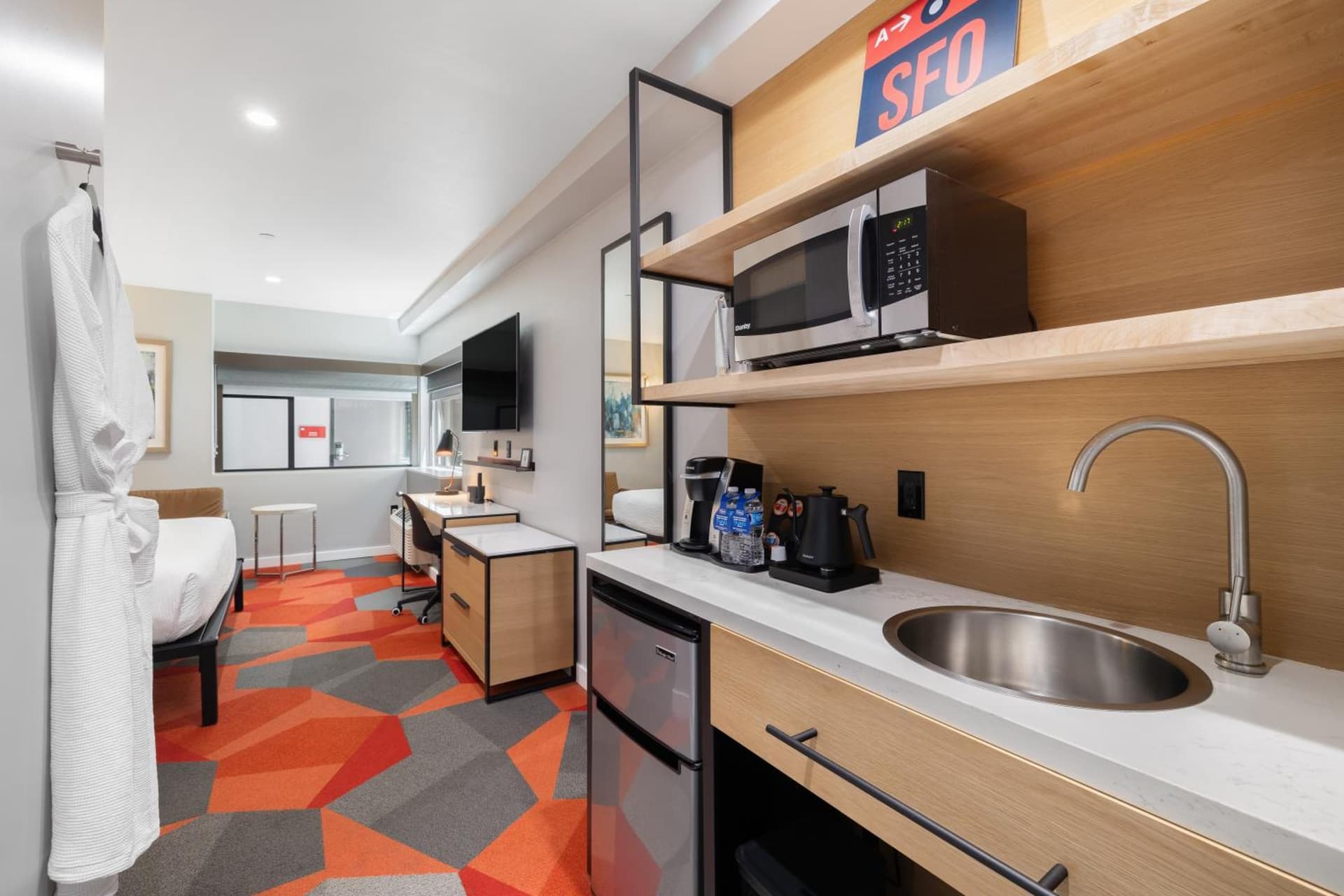 Infinity Hotel San Francisco, Tapestry Collection by Hilton interior in San Francisco, CA — gallery photo 2