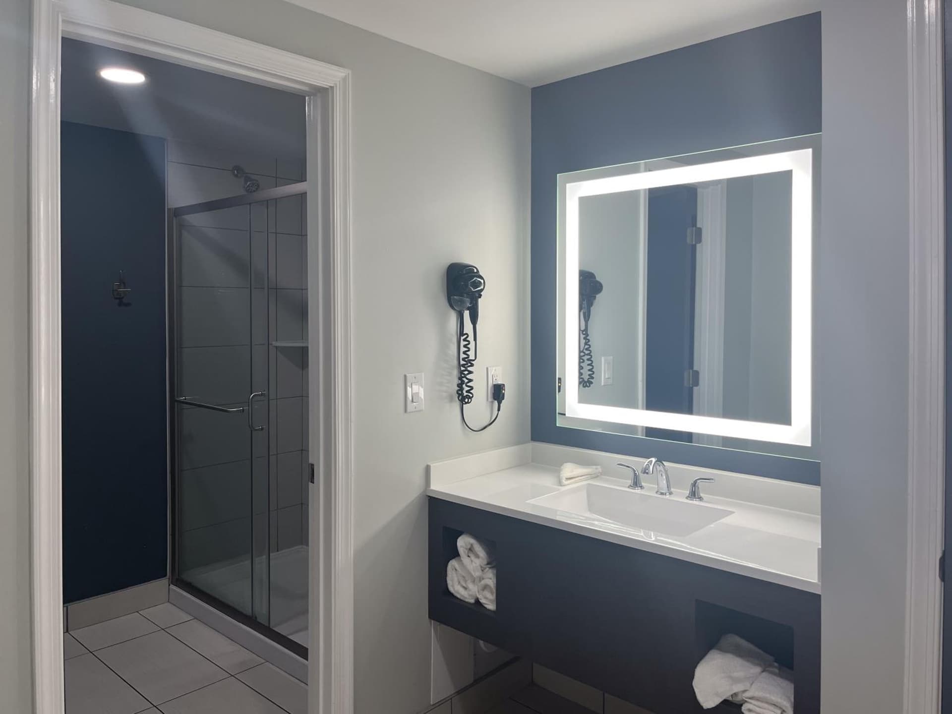 Motel 6 Norfolk, VA East Little Creek gallery photo in Norfolk, VA — image 6