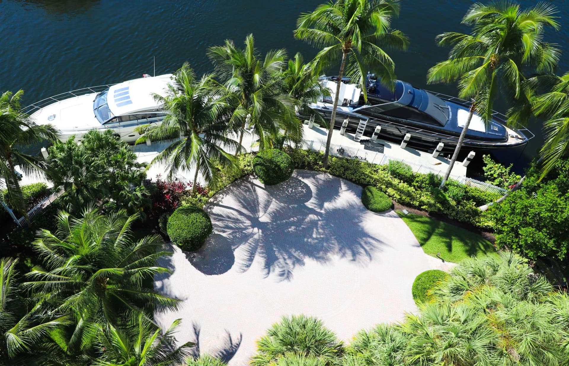 Riverside Hotel property views in Fort Lauderdale, FL — gallery photo 3