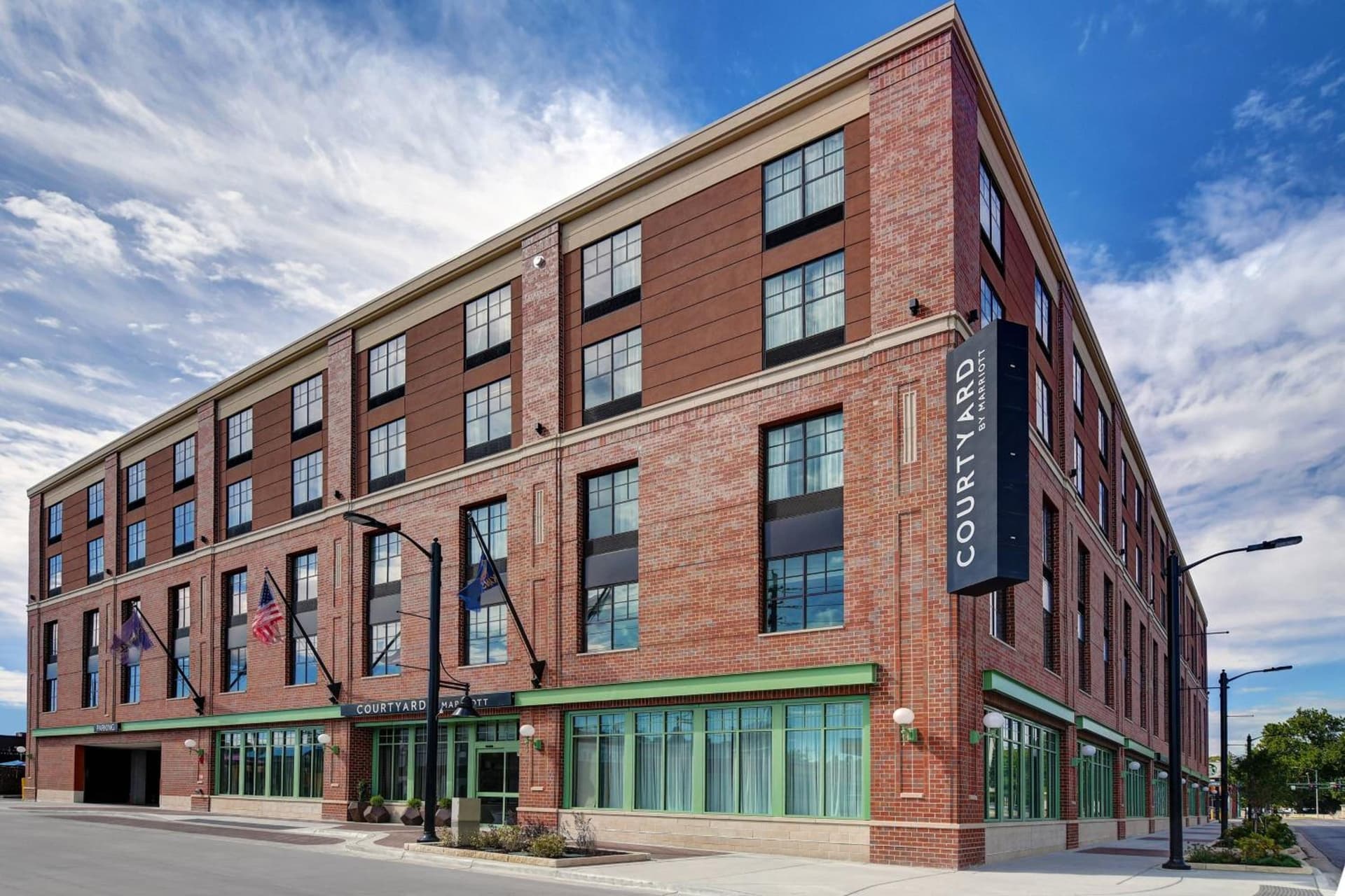 Courtyard by Marriott Manhattan Aggieville — hotel in Manhattan, Kansas