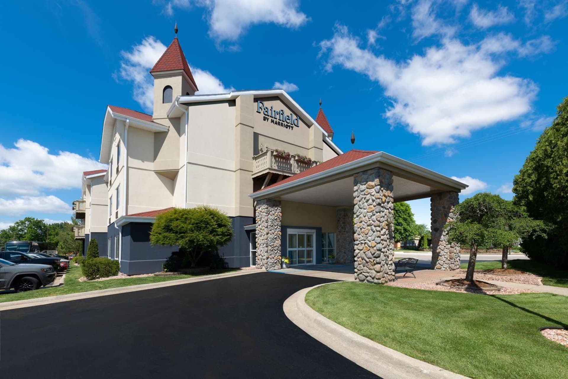 Fairfield Inn & Suites by Marriott Frankenmuth featured exterior or lobby in Frankenmuth, MI — similar hotel