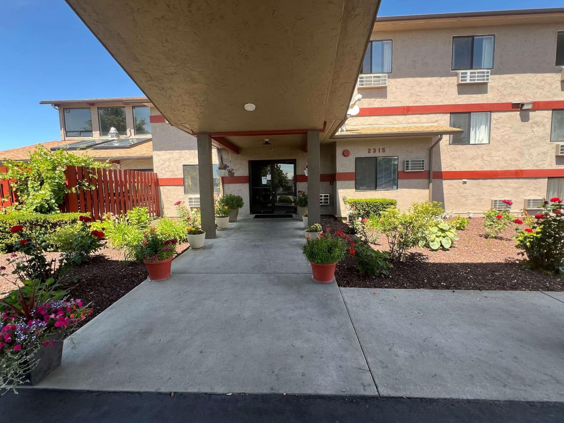 SureStay by Best Western Walla Walla featured exterior or lobby in Walla Walla, WA — similar hotel
