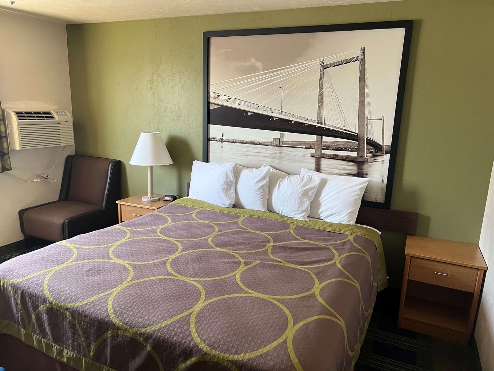SureStay by Best Western Walla Walla property views in Walla Walla, WA — gallery photo 3