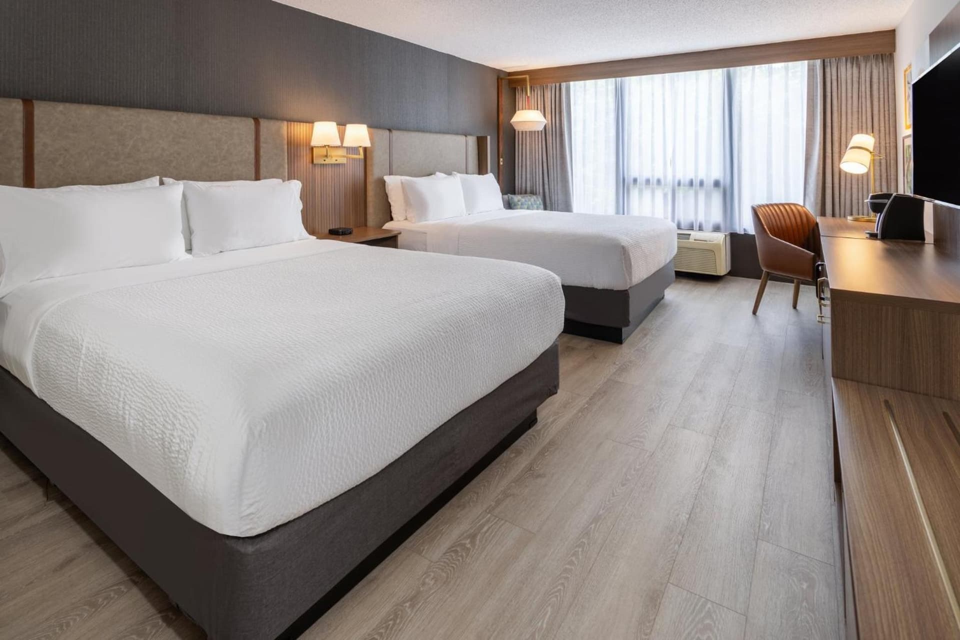 Holiday Inn Columbia East-Jessup by IHG property views in Jessup, MD — gallery photo 3