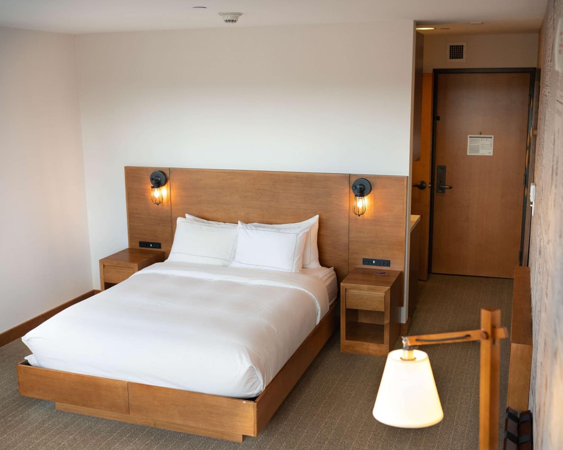 The Lismore Hotel Eau Claire - a DoubleTree by Hilton gallery photo in Eau Claire, WI — image 9