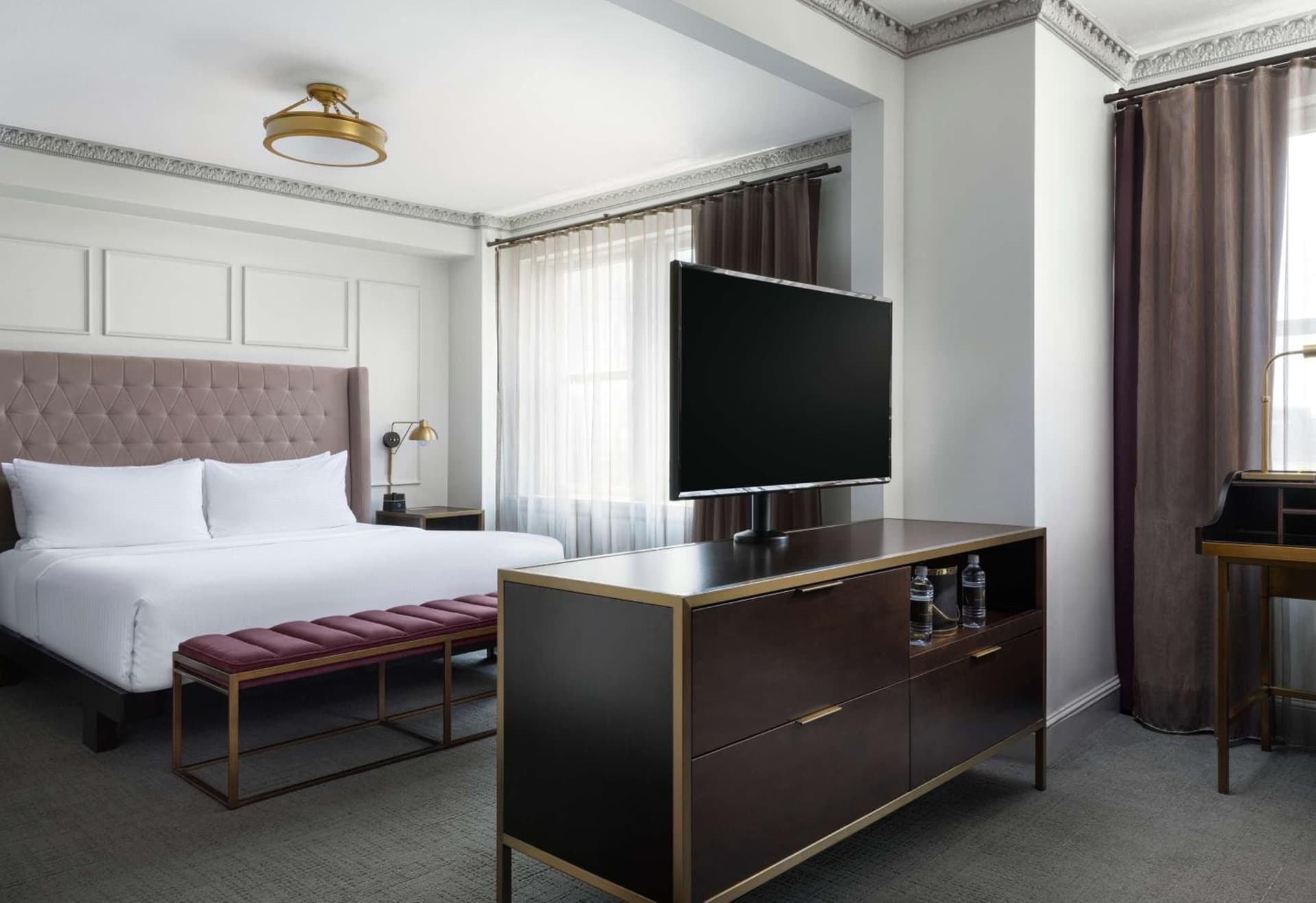 Hotel Phillips Kansas City, Curio Collection By Hilton gallery photo in Kansas City, MO — image 18