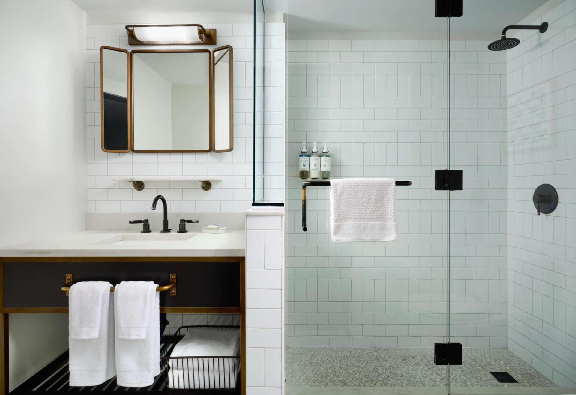 Hotel Phillips Kansas City, Curio Collection By Hilton gallery photo in Kansas City, MO — image 7