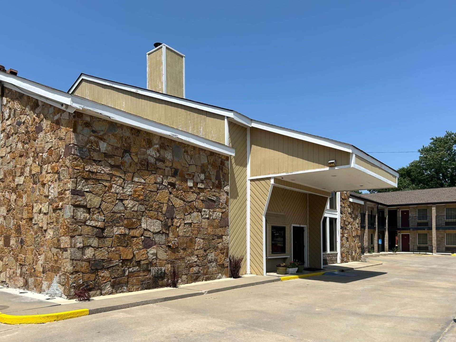 Motel 6 Ada OK — hotel in Ada, Oklahoma