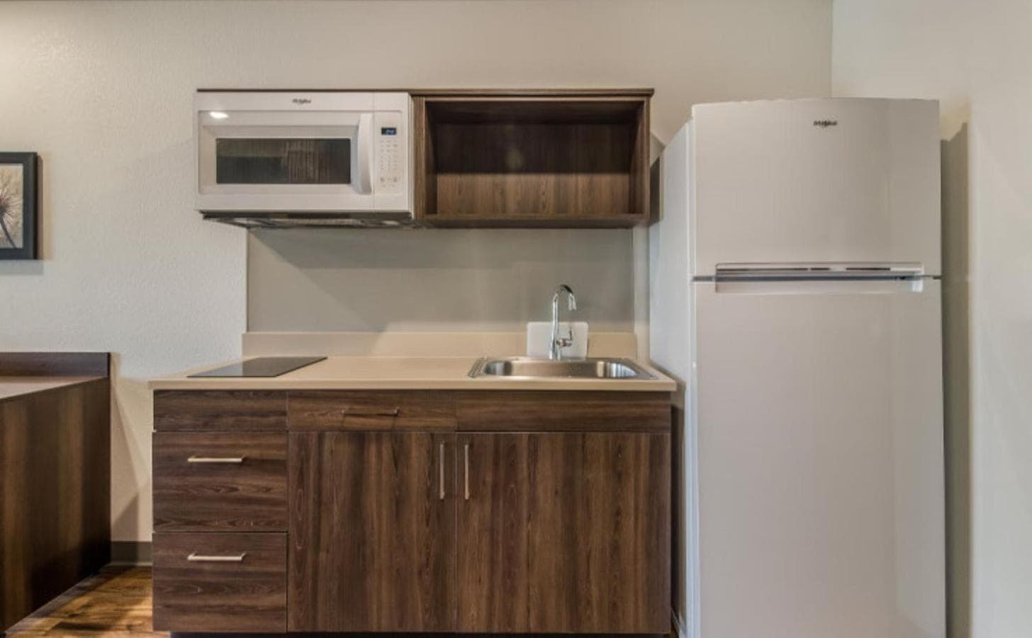 WoodSpring Suites Denver Commerce City interior in Commerce City, CO — gallery photo 2