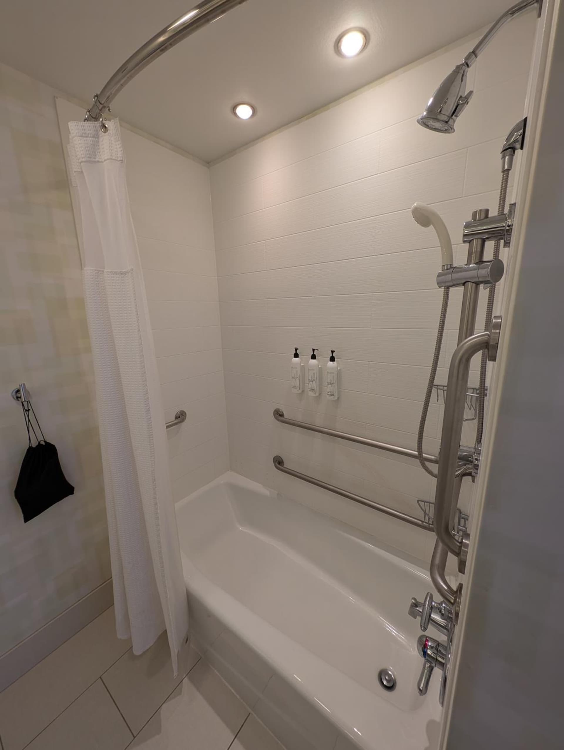SpringHill Suites by Marriott Chicago Waukegan/Gurnee gallery photo in Waukegan, IL — image 8